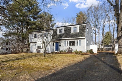 /international/us/124-chadwick-north-andover-ma-110107357419/