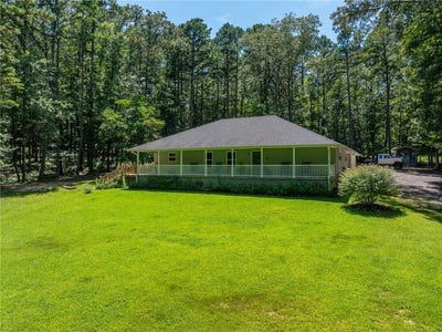 /international/us/5724-county-road-3451-clarksville-ar-110101166520/