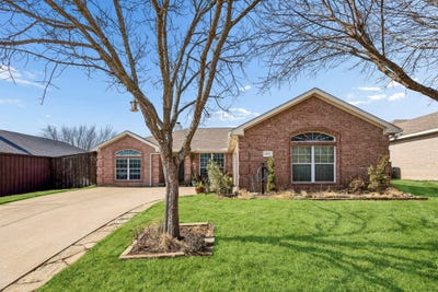 /international/us/103-windy-knoll-lane-wylie-tx-110105364816/