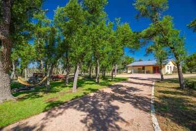 /international/us/483-e-grand-oaks-dr-harper-tx-110099926119/