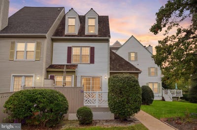 /international/us/12839-mill-brook-court-woodbridge-va-110120685160/