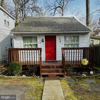 /international/us/29-point-breeze-avenue-clementon-nj-110107601804/