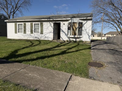 /international/us/22128-hawthorne-way-richton-park-il-110107207849/