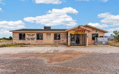 /international/us/661-paloma-blanca-drive-chaparral-nm-110120081779/