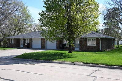/international/us/214-north-23rd-street-ord-ne-110108063182/