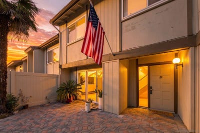 /international/us/11452-matinal-circle-san-diego-ca-110110328742/