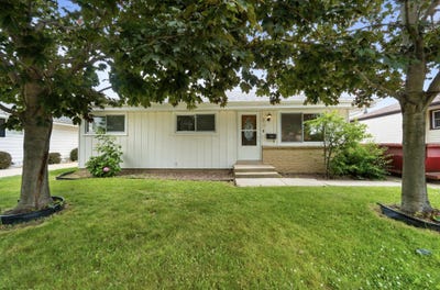 /international/us/2701-loraine-ave-racine-wi-110100966243/