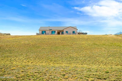 /international/us/16-star-view-drive-sonoita-az-110105981775/