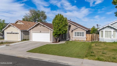 /international/us/1065-deena-way-fallon-nv-110107683177/