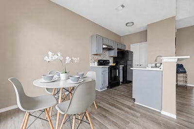 /international/us/4113-esters-road-irving-tx-110108015353/