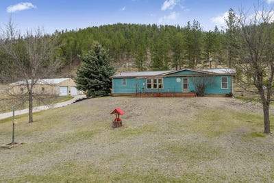 /international/us/12572-beaver-creek-road-pringle-sd-110107931438/