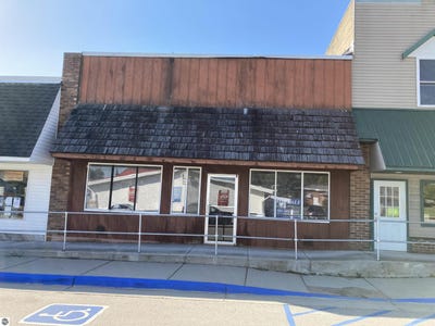 /international/us/115-w-main-street-rose-city-mi-110094458348/?lang=zh-cn