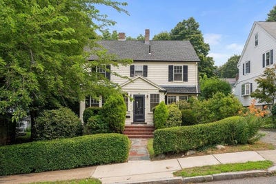 /international/us/46-myrtle-street-newton-ma-110101456816/?lang=en
