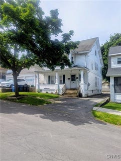 /international/us/111-13-cody-avenue-syracuse-ny-110099870983/