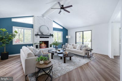 /international/us/119-larkspur-lane-locust-grove-va-110119708532/