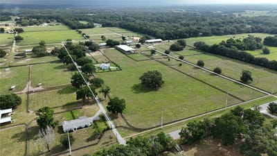 /international/us/14355-se-6th-avenue-summerfield-fl-110100261156/