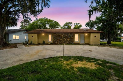 /international/us/220-se-valare-lane-crystal-river-fl-110100257220/