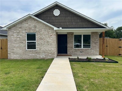 /international/us/2674-s-ouachita-drive-fayetteville-ar-110108569371/