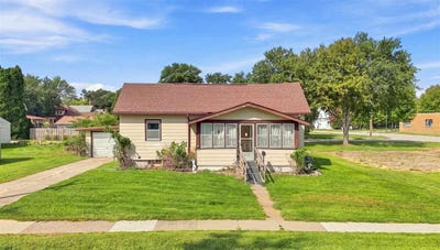 /international/us/707-n-4th-ave-washington-ia-110119758010/