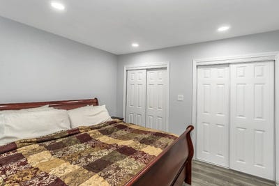 /international/us/-hardy-lane-westbury-ny-110100987355/