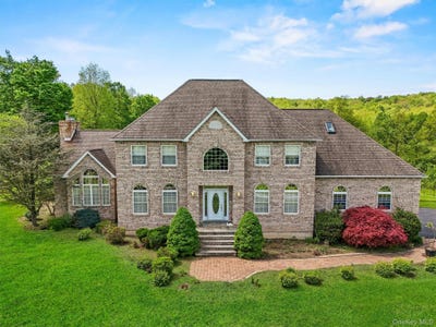 /international/us/20-goshen-road-chester-ny-110106729285/
