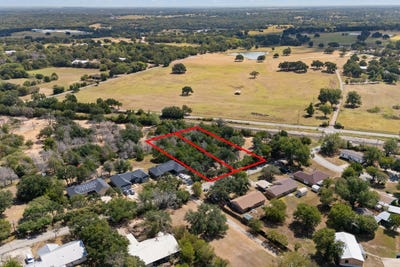 /international/us/807-santa-fe-street-keene-tx-110120017709/