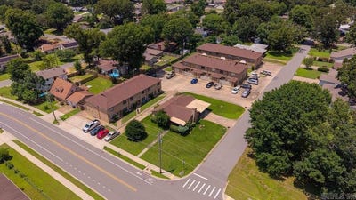 /international/us/707-e-maryland-sherwood-ar-110109111880/