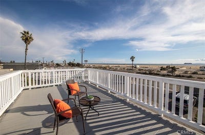 /international/us/21752-pacific-coast-highway-huntington-beach-ca-110120412652/
