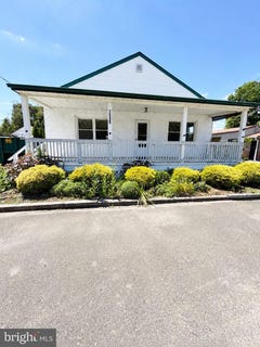 /international/us/7015-radcliffe-street-bristol-pa-110108853445/