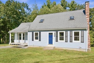 /international/us/3-briarwood-road-franklin-ma-110110298915/