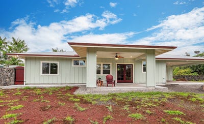/international/us/15-1469-beach-rd-keaau-hi-110106674611/
