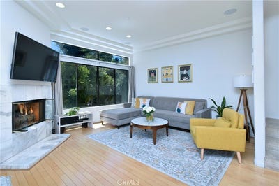 /international/us/11847-laurelwood-studio-city-ca-110120512106/