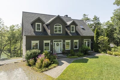 /international/us/29-wiscasset-road-boothbay-me-110106253903/