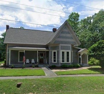 /international/us/151-s-jackson-street-hartwell-ga-110106127212/