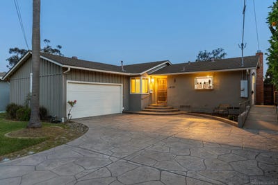 /international/us/7931-canary-way-san-diego-ca-110107807273/