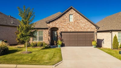 /international/us/308-fletcher-loop-little-rock-ar-110120463320/