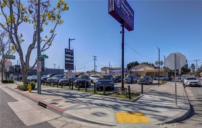/international/us/16301-w-hawthorne-boulevard-lawndale-ca-110089674153/?lang=en