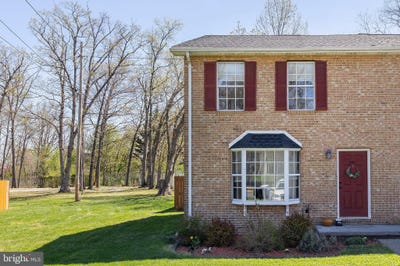 /international/us/301-buckingham-drive-stephens-city-va-110107193415/
