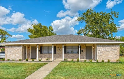 /international/us/2206-lova-drive-victoria-tx-110120552806/