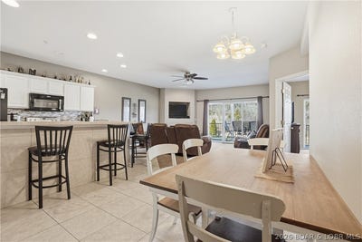 /international/us/464-cedar-heights-drive-camdenton-mo-110106530860/