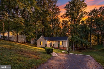 /international/us/222-cedar-ridge-drive-ruther-glen-va-110120426534/