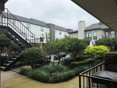 /international/us/1503-n-garrett-avenue-dallas-tx-110099716375/
