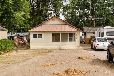 /international/us/328-w-owyhee-ave-homedale-id-110099581807/?lang=en