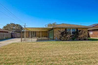 /international/us/2676-saturn-street-harvey-la-110120747478/