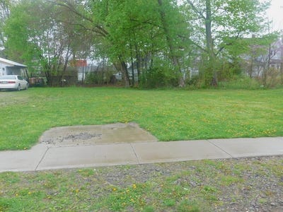 /international/us/104-valor-street-sayre-pa-110076614598/