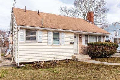 /international/us/166-elliot-st-brockton-ma-110107060989/