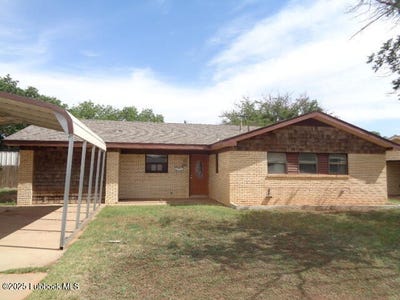 /international/us/106-n-22nd-place-lamesa-tx-110099865733/