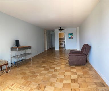 /international/us/61-20-grand-central-parkway-forest-hills-ny-110105197671/