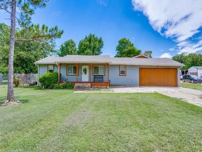 /international/us/2105-drain-drive-st-paul-tx-110101217835/