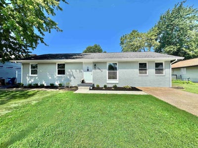 /international/us/1312-stratford-drive-boonville-in-110100685293/